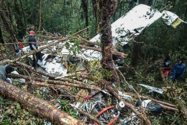 0_1534085926348_The-wreckage-of-the-plane-where-a-12-year-old-boy-was-found-alive.jpg