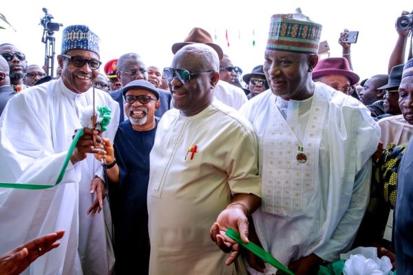 0_1540556445593_Buhari-shares-the-joy-with-Governor-Wike-and-Ministers-Ngige-and-Hadi-Sirika.jpg