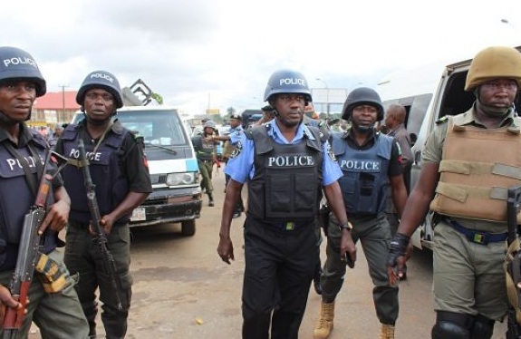 0_1582497364749_Nigerian-police-officers-at-work.jpg