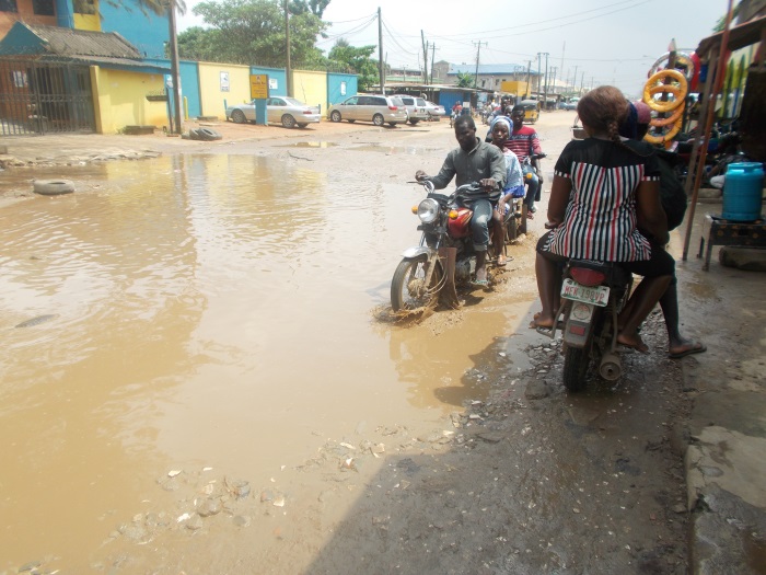 5th avenue gowon estate ipaja lagos road in disrepair