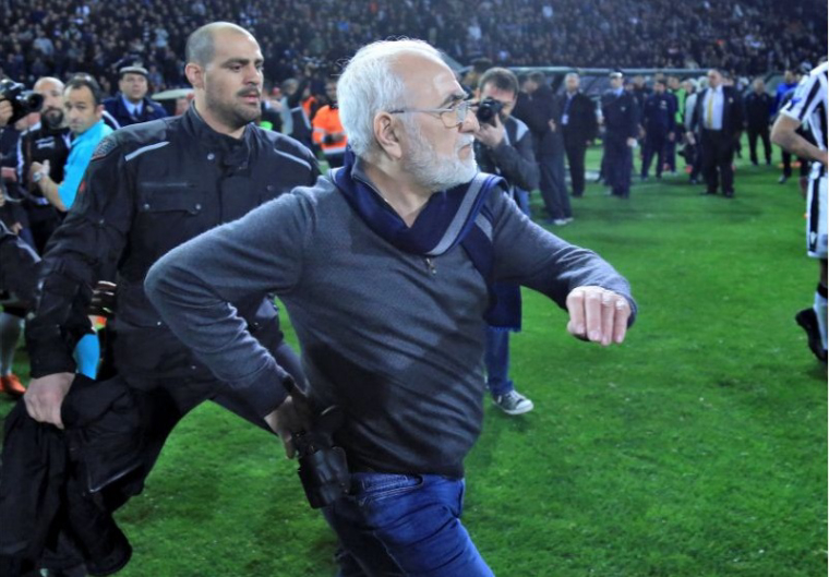 0_1520901077173_paok salonica Ivan-Savvidis invades pitch with gun.jpg