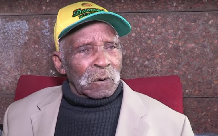 0_1527626686514_freddie blom.png